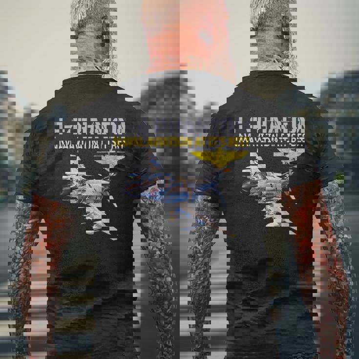 F-4 ファントム アクション中 海軍航空 最高 メンズTシャツ バックプリント 高齢者への贈り物