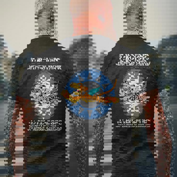 Flying Tigers カーティス P-40B ウォーホーク 第二次世界大戦 飛行機 メンズTシャツ バックプリント 高齢者への贈り物