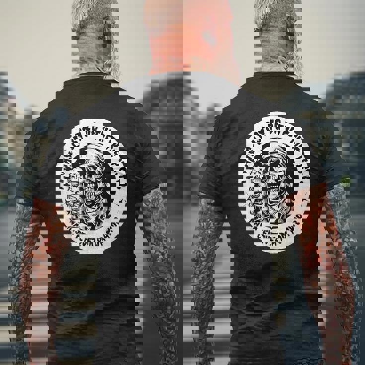 Cholo Chola 90年代 ファニーギャングスター ファニー。 メンズTシャツ バックプリント 高齢者への贈り物