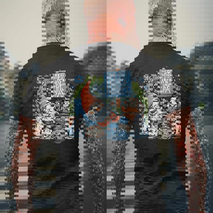 Garden Gnomes Gnome Lover Gnome ガーデニング メンズTシャツ バックプリント 高齢者への贈り物