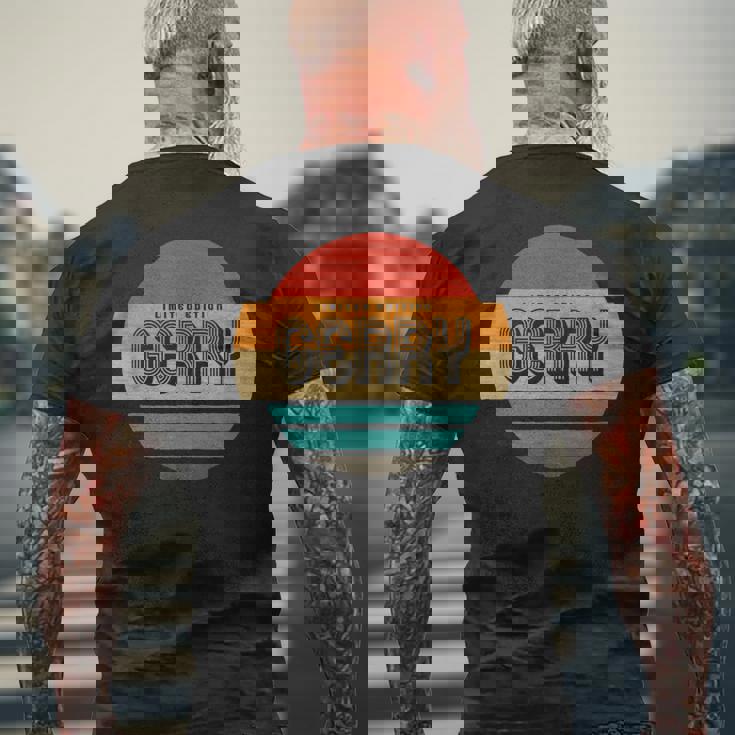 Gerry 名称 レトロ・ヴィンテージ・サンセット 限定版 メンズTシャツ バックプリント 高齢者への贈り物