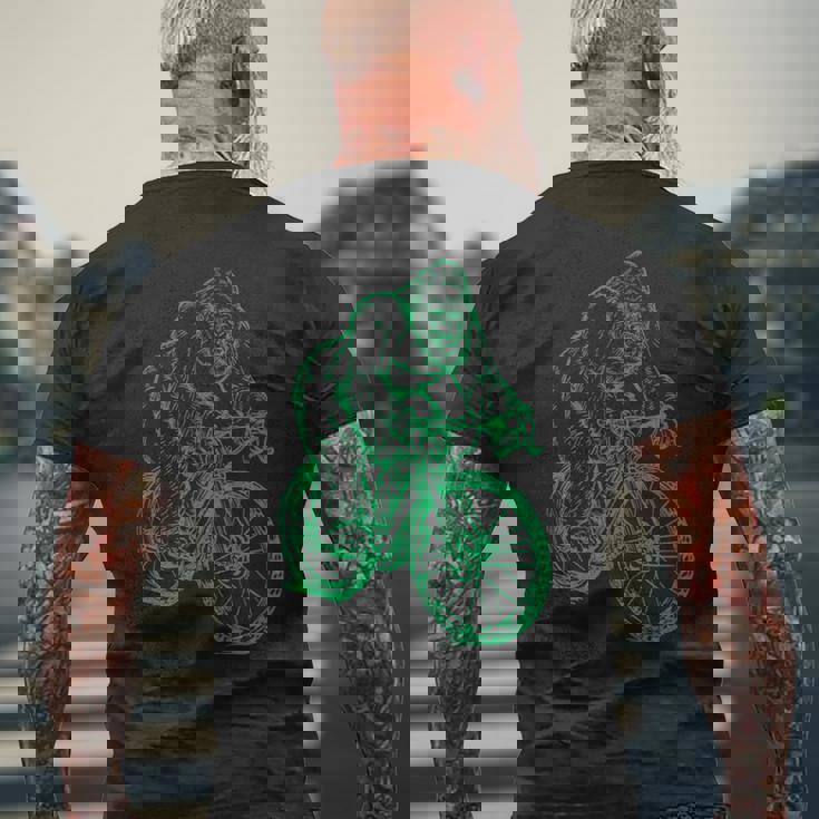 Gorilla ライディングバイク おもしろモンキー クール 動物 サイクリング 自転車 メンズTシャツ バックプリント 高齢者への贈り物