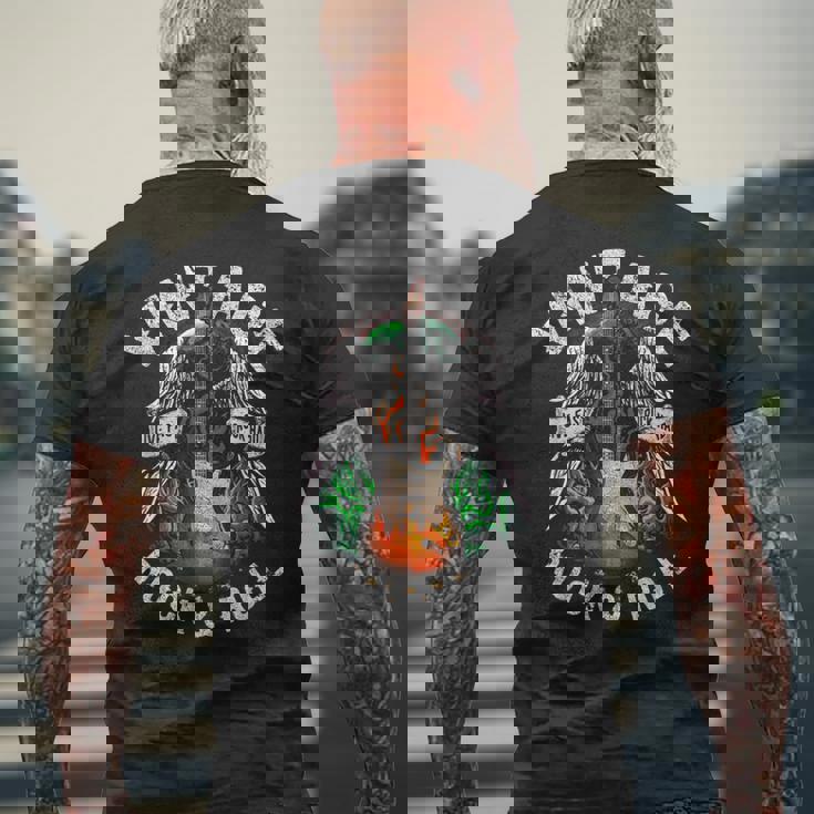 Guitarist Live-Fast Rock ハードロックンロール エレキギター メンズTシャツ バックプリント 高齢者への贈り物