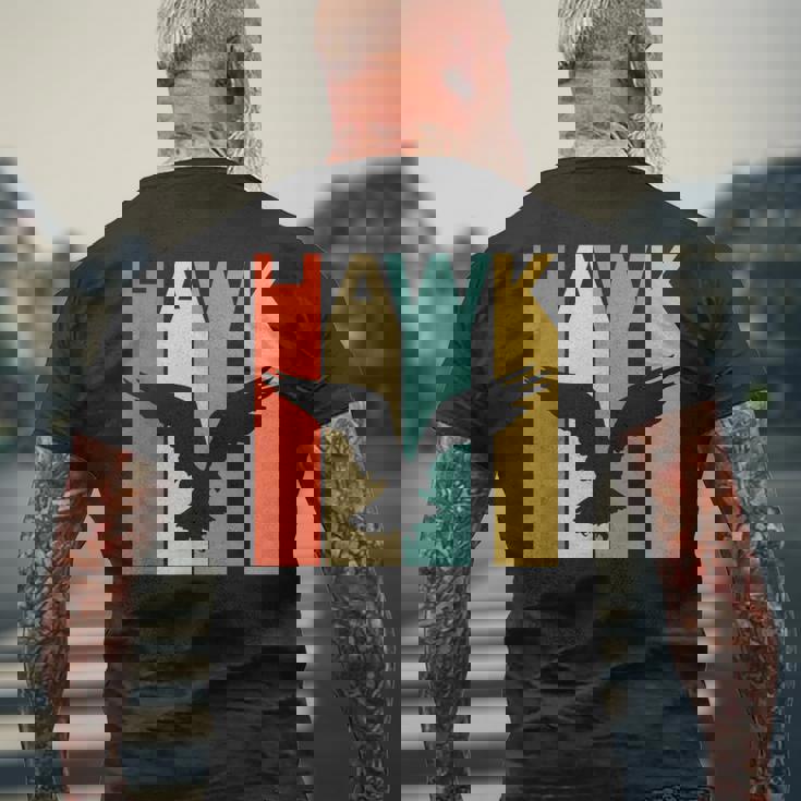 Hawk 鷹 動物 メンズTシャツ バックプリント 高齢者への贈り物