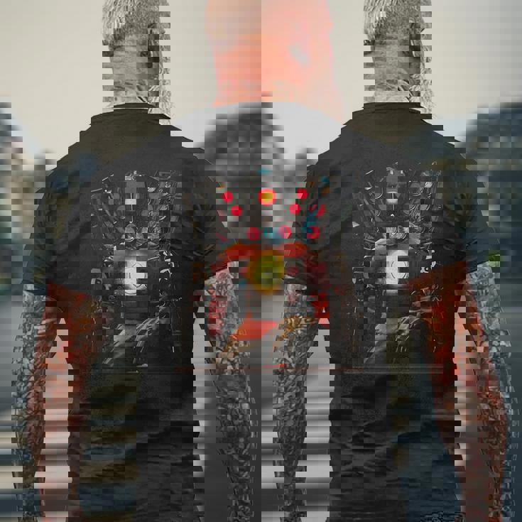 I'm The Birthday Boy スピーカーマン カメラマン トイレ テレビマン メンズTシャツ バックプリント 高齢者への贈り物