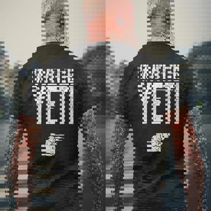 I'm With The Yeti お揃いのyetiコスチュームシャツ メンズTシャツ バックプリント 高齢者への贈り物