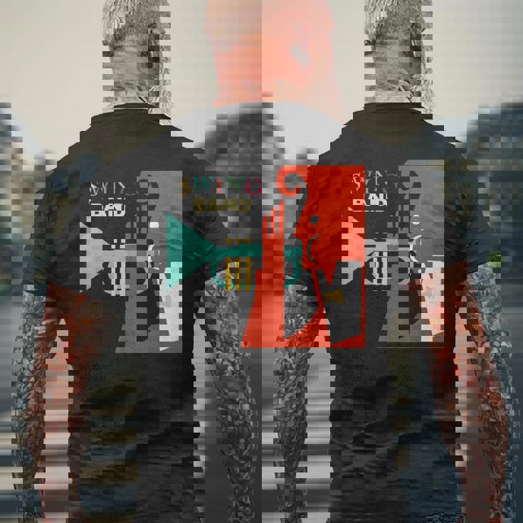 Jazz Music Player スイング バンド レトロ ヴィンテージ 70年代 メンズTシャツ バックプリント 高齢者への贈り物