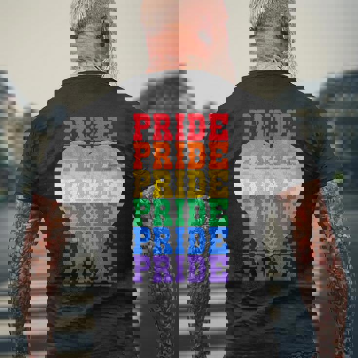 Lgbtq レインボーカラーのプライド メンズTシャツ バックプリント 高齢者への贈り物