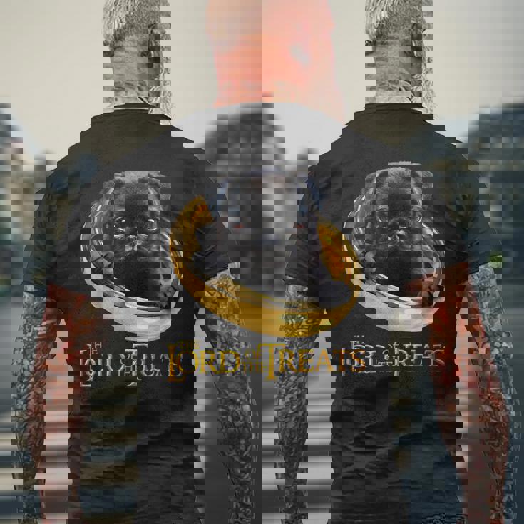 Lord Of The Treats 御馳走の主-クリスマスのための面白い黒いパグ犬 メンズTシャツ バックプリント 高齢者への贈り物