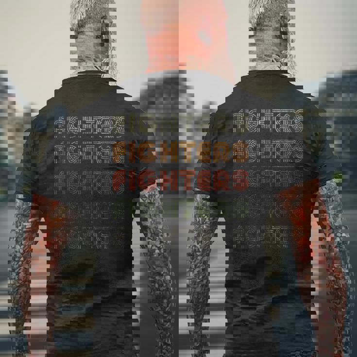 Love Heart Fighters グランジ ビンテージスタイル ブラックファイターズ メンズTシャツ バックプリント 高齢者への贈り物