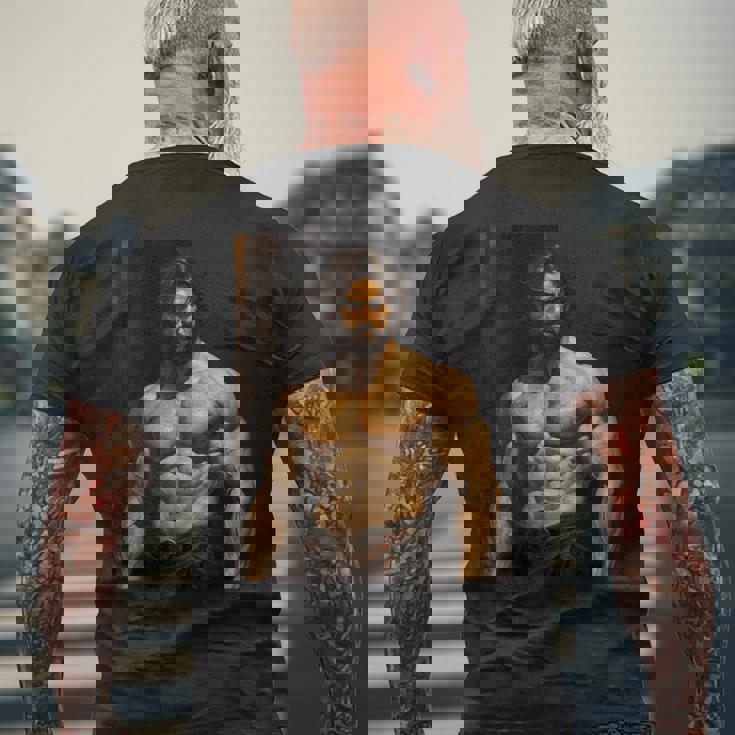 Muscle Man Bodybuilder Gay Daddy Classic Oil Paintingtyle メンズTシャツ バックプリント 高齢者への贈り物