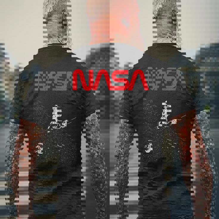 Nasaの宇宙飛行士の掃除機の星のワームのロゴが面白い メンズTシャツ バックプリント 高齢者への贈り物