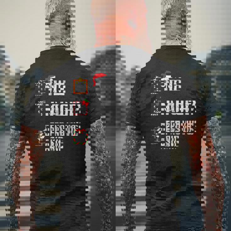 Nice Naughty Depends Who's Asking クリスマスリスト サンタ クリスマス メンズTシャツ バックプリント 高齢者への贈り物