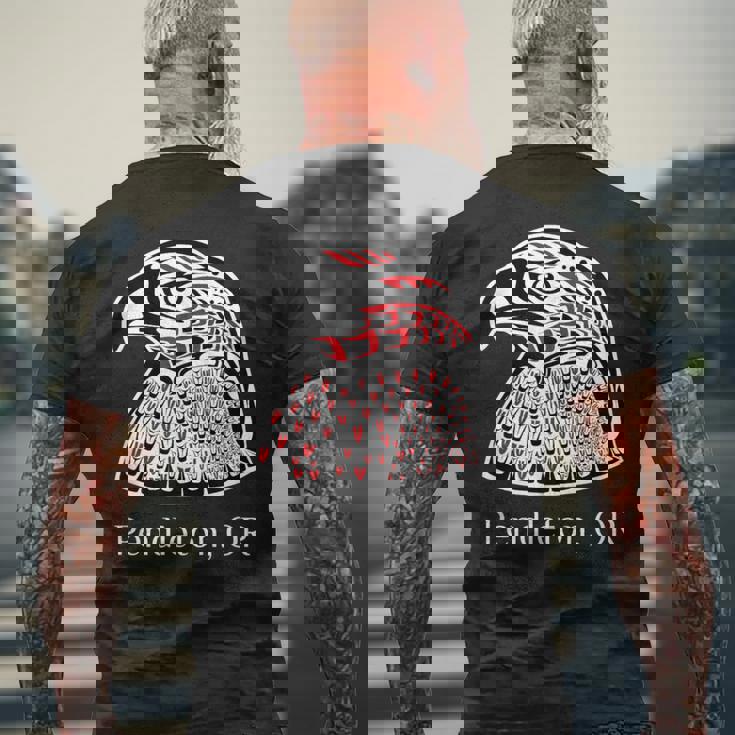 Pacific Nw ネイティブアメリカン インディアン イーグル ペンドルトン Or メンズTシャツ バックプリント 高齢者への贈り物