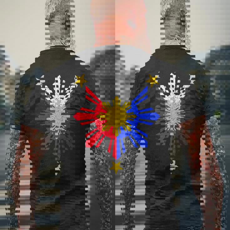 Pinoy フィリピン国旗 太陽 メンズTシャツ バックプリント 高齢者への贈り物