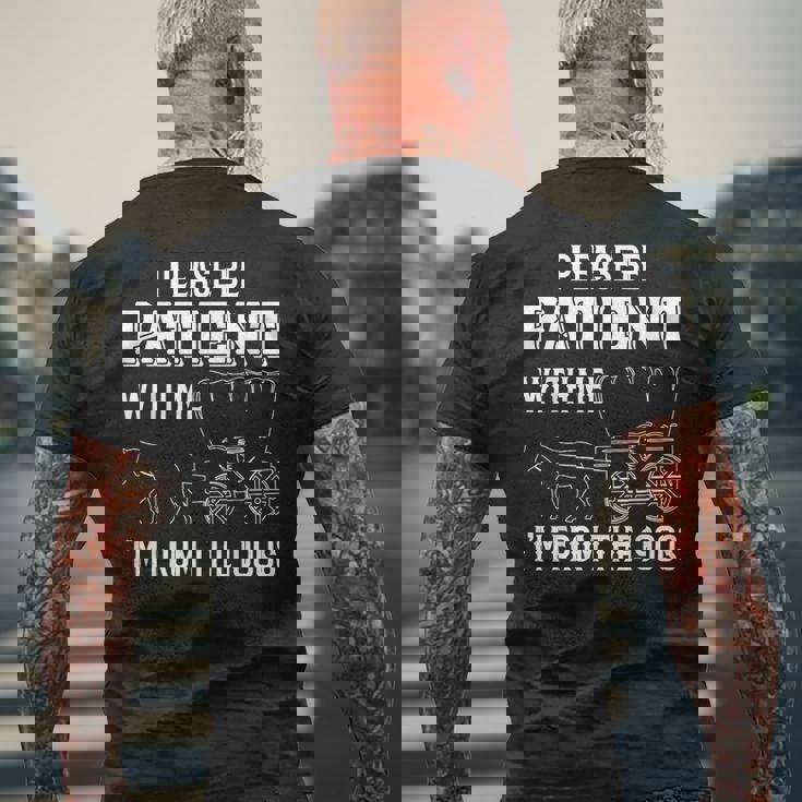 Please Be Patient With Me I'm From The 1900S 馬 メンズTシャツ バックプリント 高齢者への贈り物