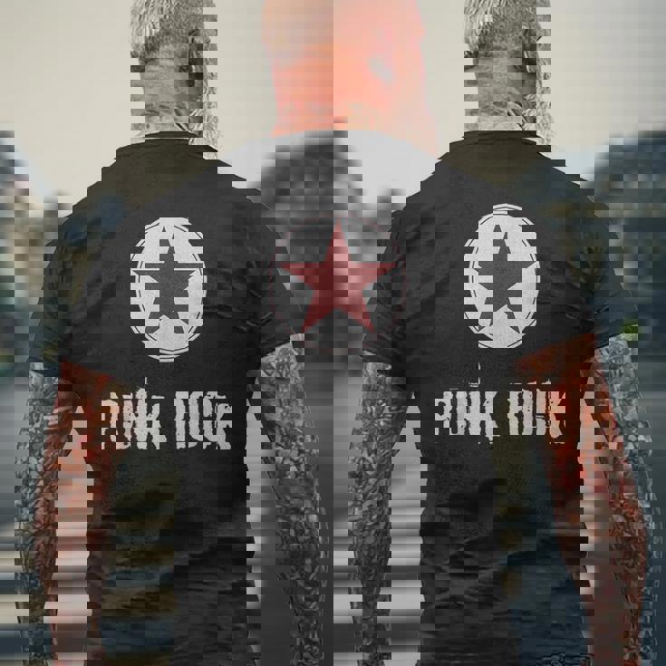 Punk Rock パンクロックスターのプレゼントでパンクロックミュージシャンのデザイン メンズTシャツ バックプリント 高齢者への贈り物