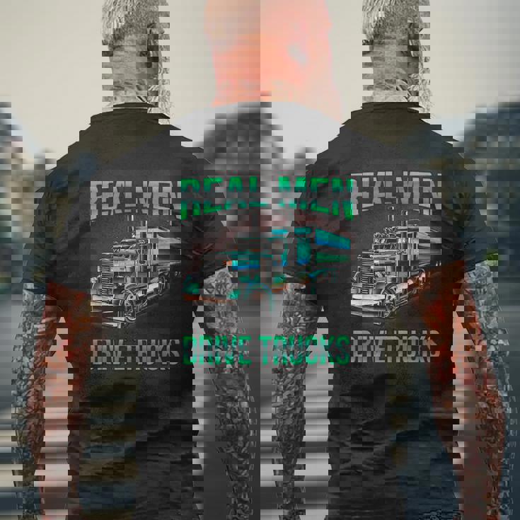 Real Drive Trucks ビッグリグトラックドライバー メンズTシャツ バックプリント 高齢者への贈り物