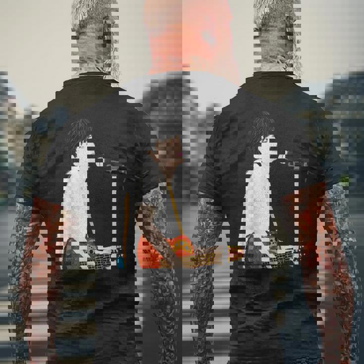 Rocker Old Rookie Original Illustration Bandman Rock メンズTシャツ バックプリント 高齢者への贈り物