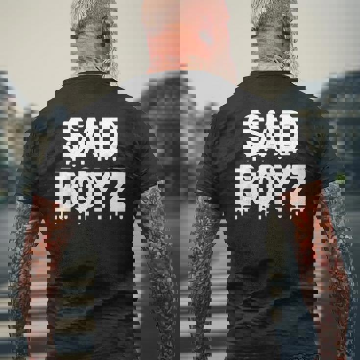 Sad Boyz Drip おもしろグラフィックノベルティ トレンディギフト メンズTシャツ バックプリント 高齢者への贈り物