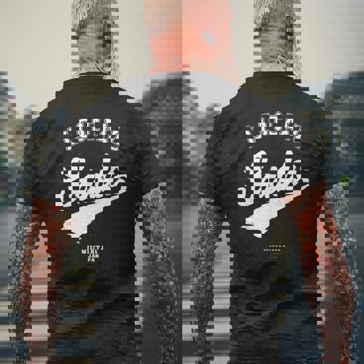 Sado Local 佐渡市ローカル 故郷 メンズTシャツ バックプリント 高齢者への贈り物