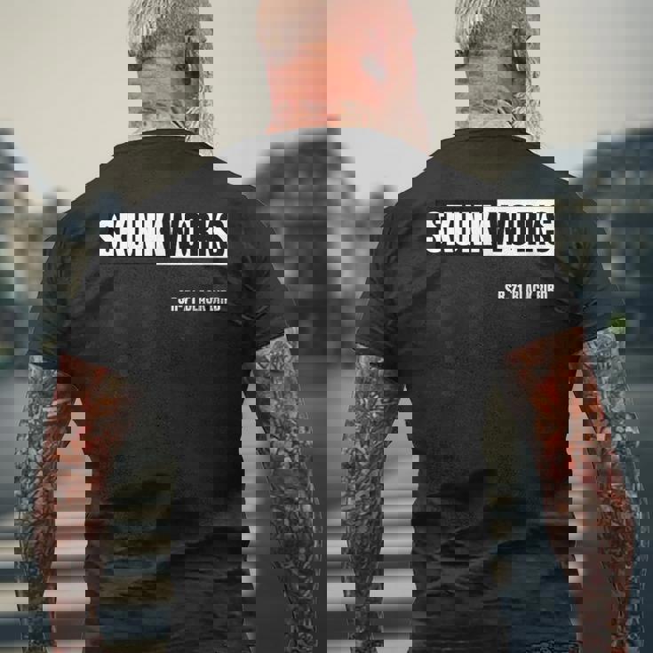 Sr-71 Birdkunk Works Bird メンズTシャツ バックプリント 高齢者への贈り物