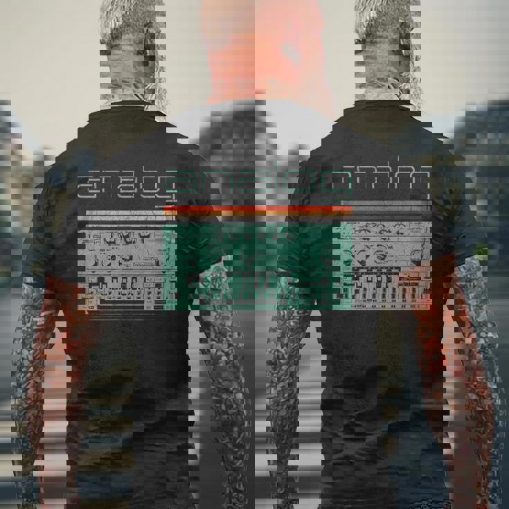 Synthesizer アナログシンセテクノ酸djプロデューサー ビンテージ メンズTシャツ バックプリント 高齢者への贈り物