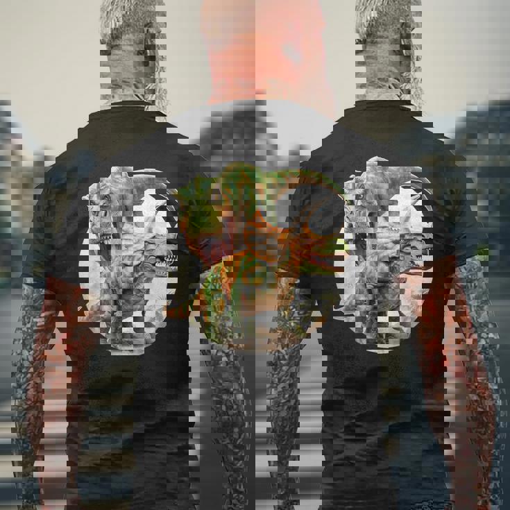 T-Rexs トリケラトプス・ファイティング メンズTシャツ バックプリント 高齢者への贈り物