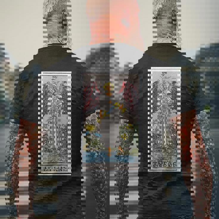 The Temperance タロットカード メンズTシャツ バックプリント 高齢者への贈り物