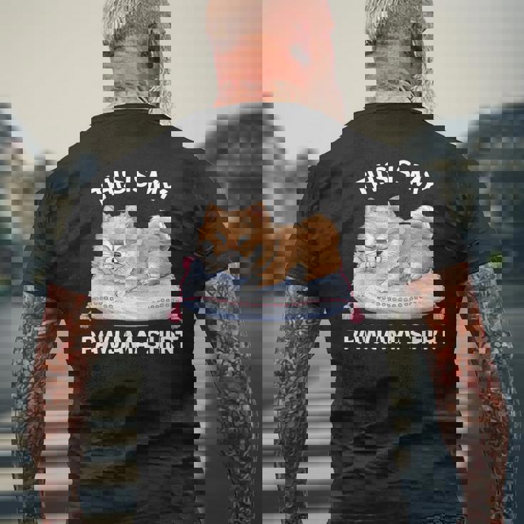 This Is My Pawjama Pomeranian 公式犬用昼寝 メンズTシャツ バックプリント 高齢者への贈り物