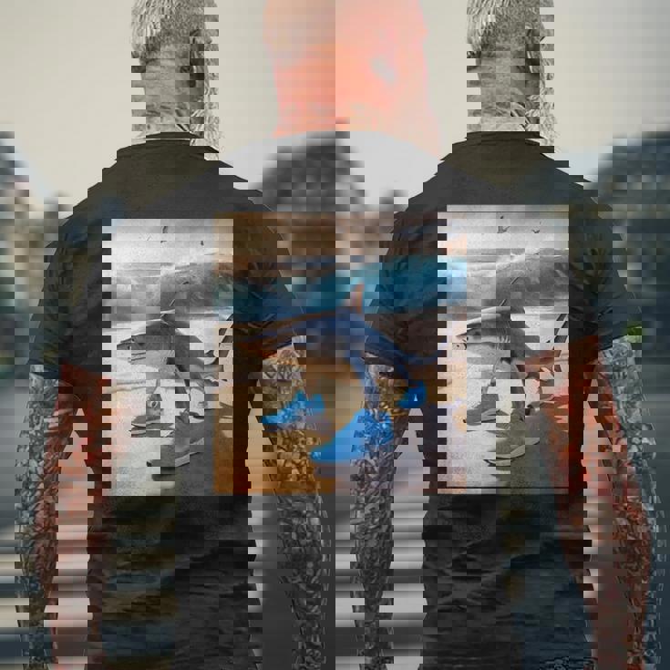 Tralalero Tralala ファニージェネレーションアルファシャークミーム メンズTシャツ バックプリント 高齢者への贈り物