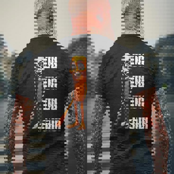 Tung Tung Tungahur イタリアンブレインレッドミーム メンズTシャツ バックプリント 高齢者への贈り物