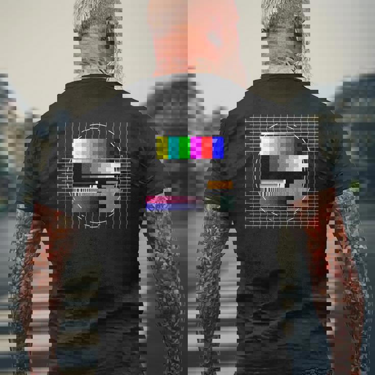 Tvテストパターン カラーバー テストカード スクリーン 懐かしいオタク メンズTシャツ バックプリント 高齢者への贈り物