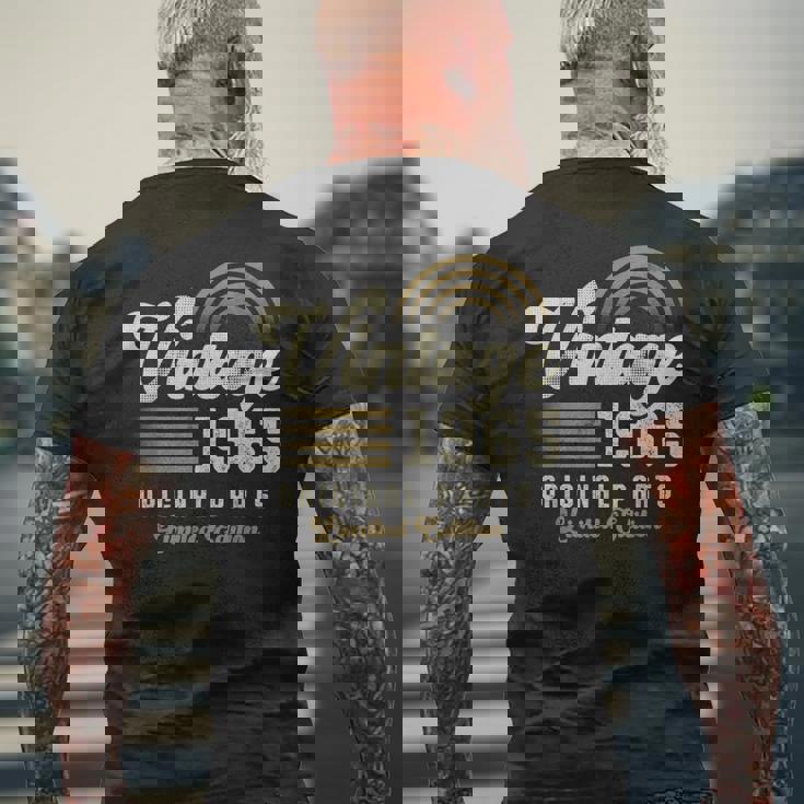 Vintage 1965 オリジナルパーツ 60歳の誕生日 メンズTシャツ バックプリント 高齢者への贈り物