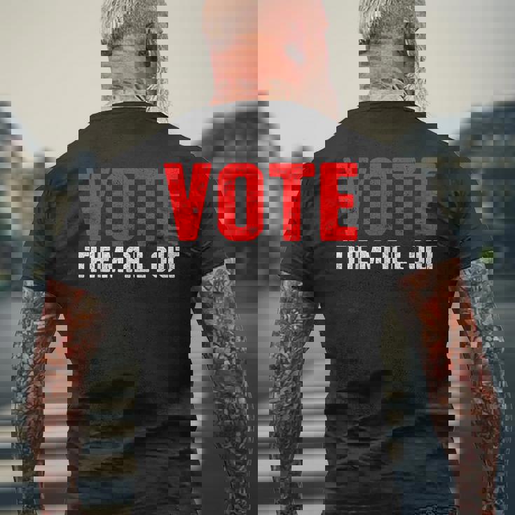 Vote Them All Out 投票 メンズTシャツ バックプリント 高齢者への贈り物