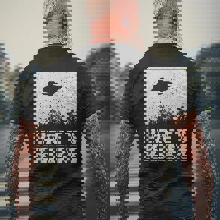 I Want To Believe I Aliens Ufo エリア 51 Roswell メンズTシャツ バックプリント 高齢者への贈り物