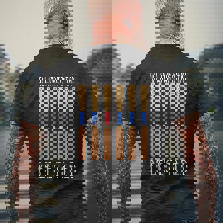 おもしろオーボイスト音楽オーケストラ 駄洒落楽器 オーボエリード メンズTシャツ バックプリント 高齢者への贈り物