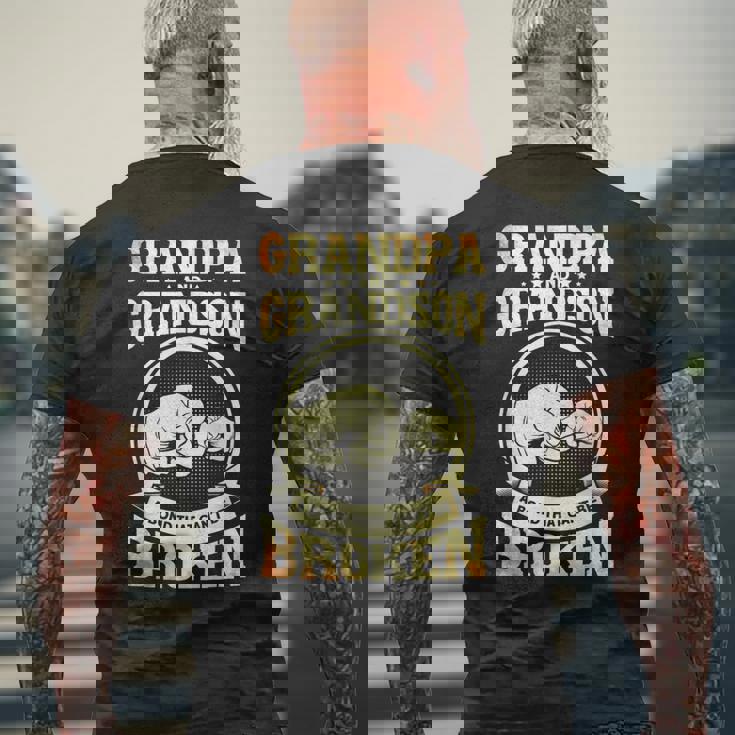 かわいいおじいちゃん 孫 おじいちゃんと孫 メンズTシャツ バックプリント 高齢者への贈り物