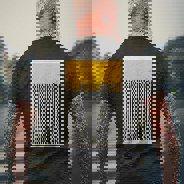 かわいいボーホーシックミニマリスト イエローベージュ ブラックラインストライプ メンズTシャツ バックプリント 高齢者への贈り物