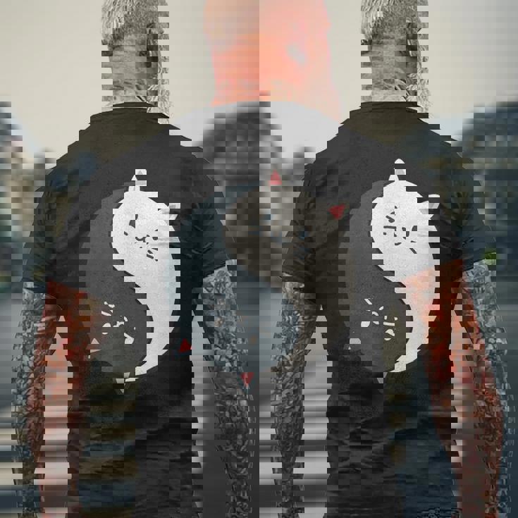 かわいい猫と一緒に陰陽師のサイン I Karma Yoga Cat メンズTシャツ バックプリント 高齢者への贈り物