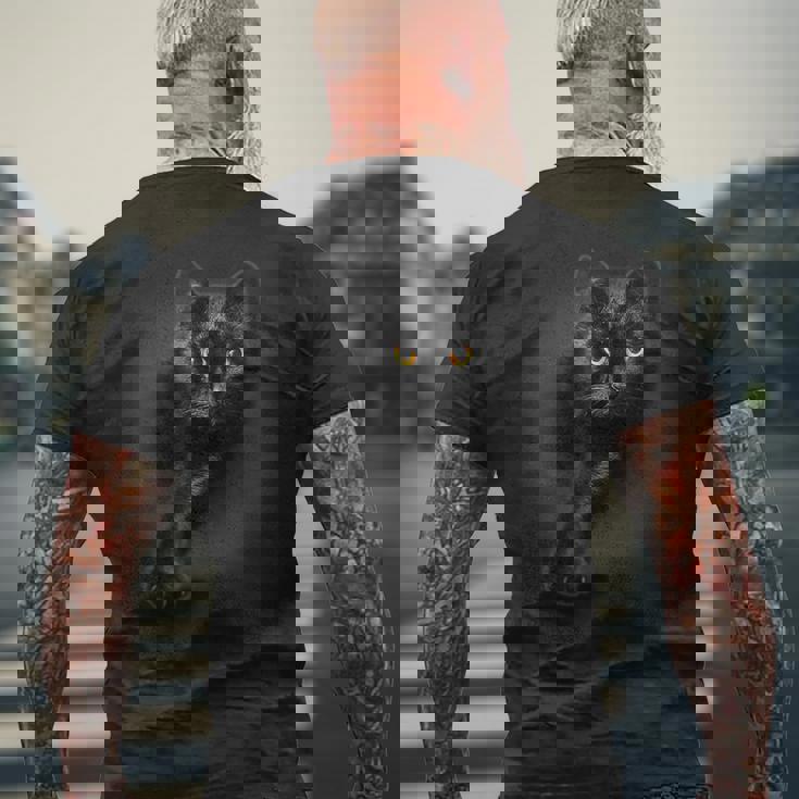 かわいい黒猫 黄色い目 猫 ギフト メンズTシャツ バックプリント 高齢者への贈り物