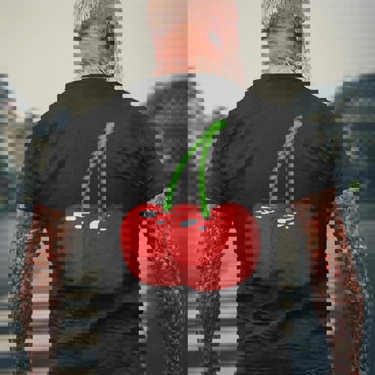 さくらんぼ2本 メンズTシャツ バックプリント 高齢者への贈り物