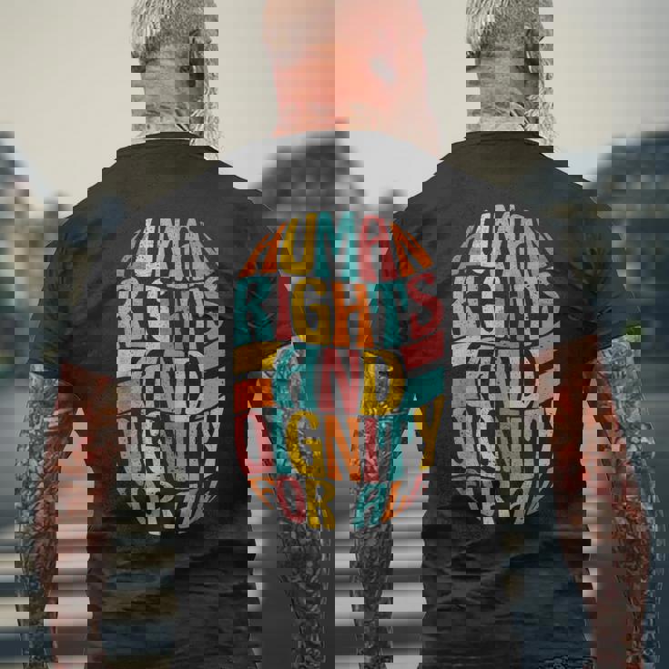 すべての人に人権と尊厳を メンズTシャツ バックプリント 高齢者への贈り物