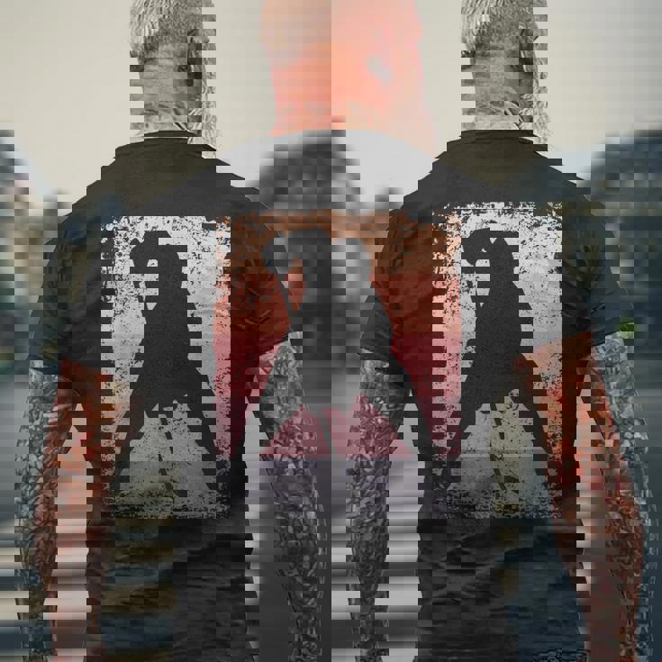 アイスホッケー プレーヤー ヴィンテージ ボーイズ アイスホッケー メンズTシャツ バックプリント 高齢者への贈り物