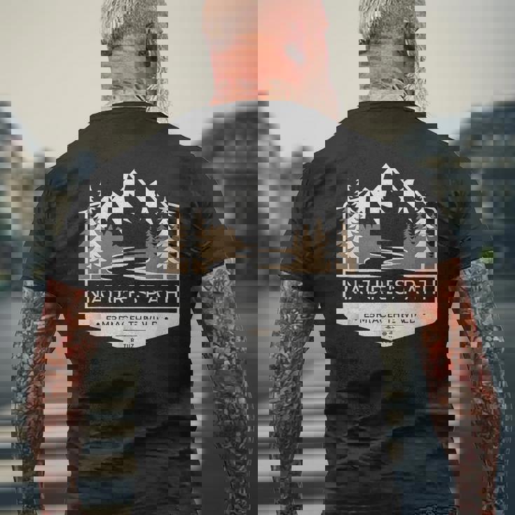 アウトドア＆サバイバルスタイル ハイキングと登山ファッション メンズTシャツ バックプリント 高齢者への贈り物