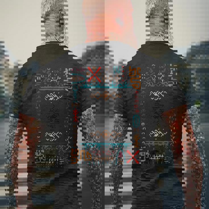 アステカ柄デザイン。 メンズTシャツ バックプリント 高齢者への贈り物