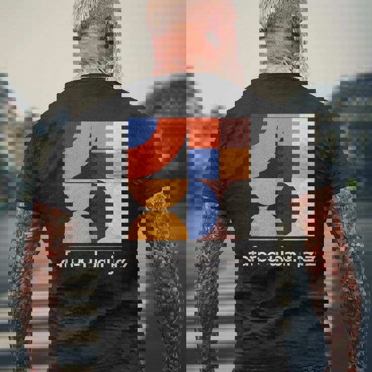 アフロキューバンジャズ ヴィンテージ ラテンジャズ ミュージックバンド メンズTシャツ バックプリント 高齢者への贈り物