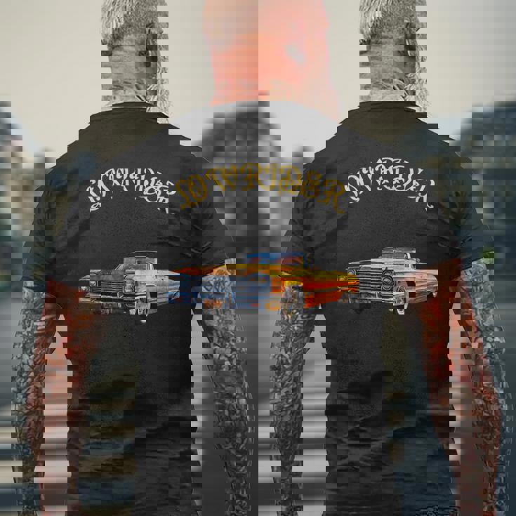 イエロー ローライダー キャデラック メンズTシャツ バックプリント 高齢者への贈り物