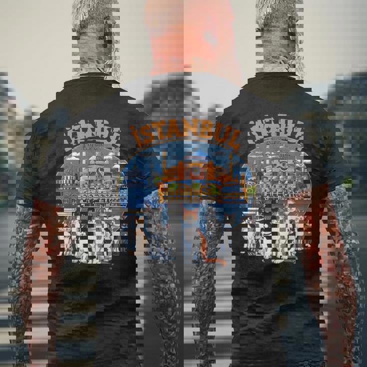 イスタンブール 猫の街 トルコ土産 トルコ猫好きギフト メンズTシャツ バックプリント 高齢者への贈り物