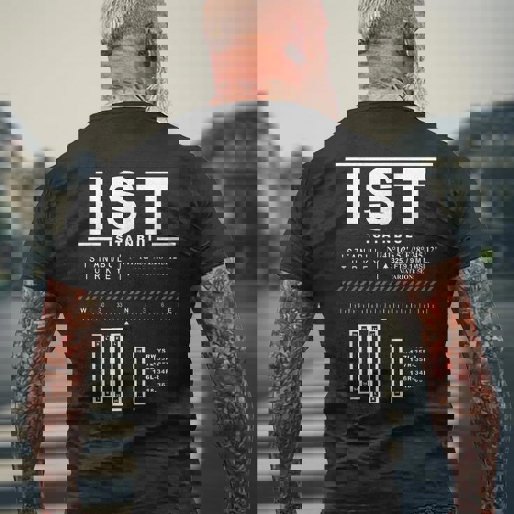 イスタンブール空港 トルコ メンズTシャツ バックプリント 高齢者への贈り物